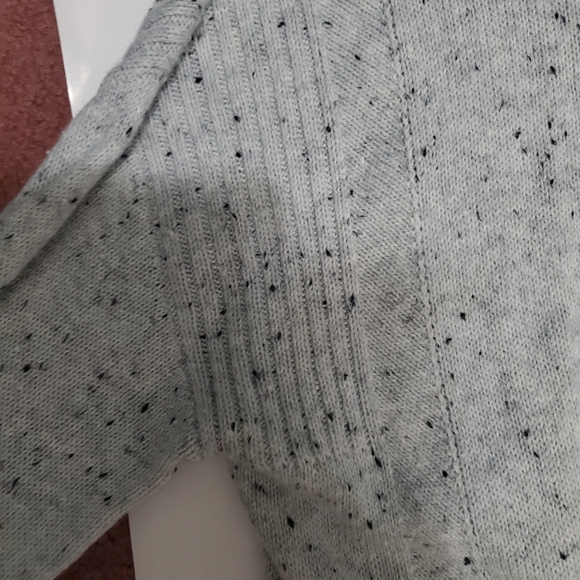 CASLON Sweater - Picture 6 of 7